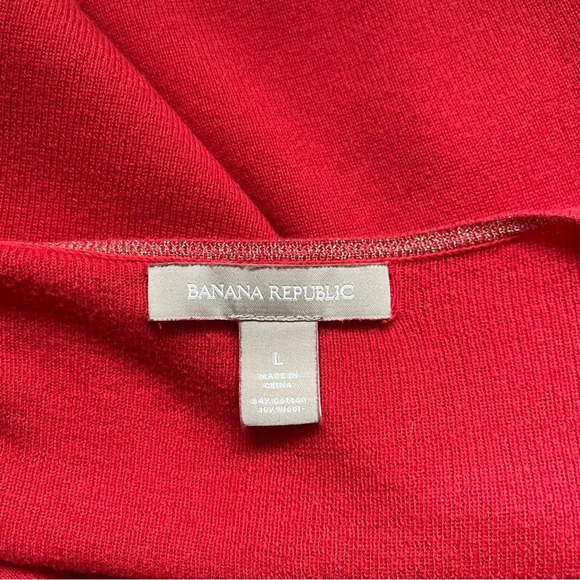Banana Republic V-neck Sweater Bright Red Fitted Pullover Cozy Large Women’s - Picture 8 of 9